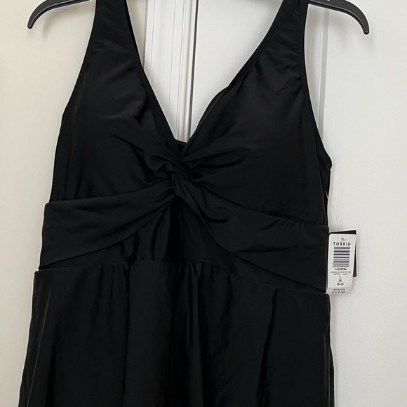 Wireless Short Asymmetrical Swim Dress With Brief - Picture 2 of 4